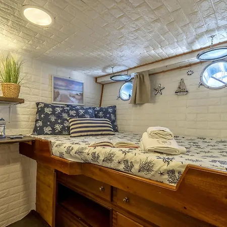 Holiday home Alicudi By Interhome